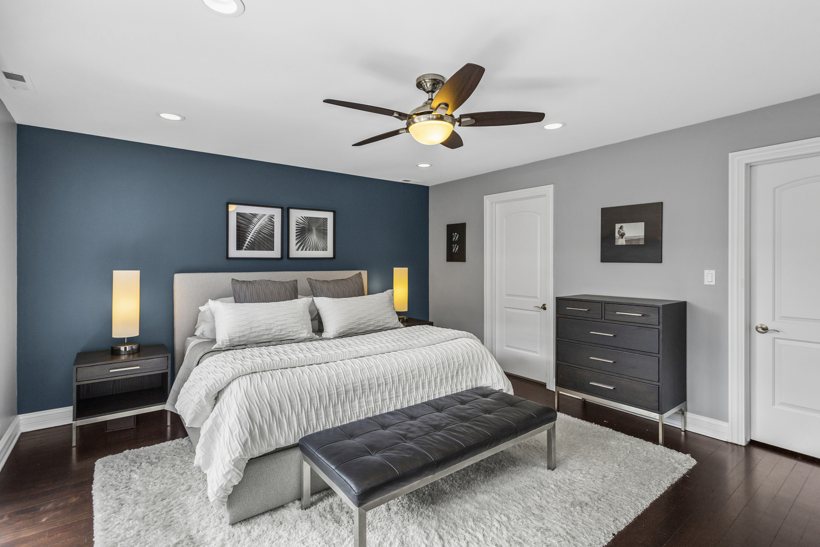 2213 West Roscoe Street, Unit 2 Chicago, IL 60618 - Photo 14 of 34