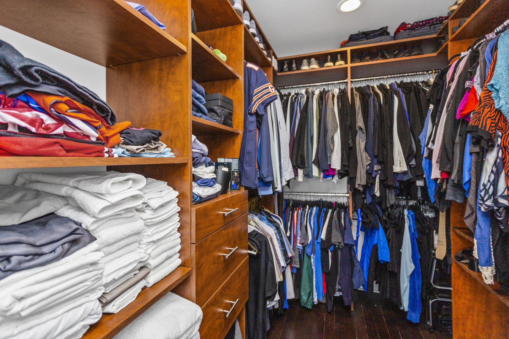 2213 West Roscoe Street, Unit 2 Chicago, IL 60618 - Photo 16 of 34