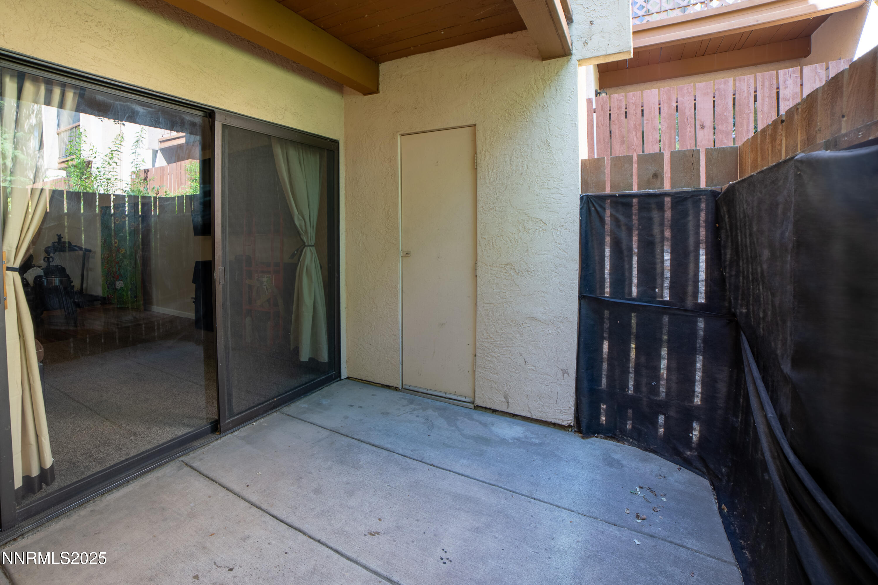 2700 Plumas Street, Unit 112 Reno, NV 89509 - Photo 14 of 17 a view of a balcony