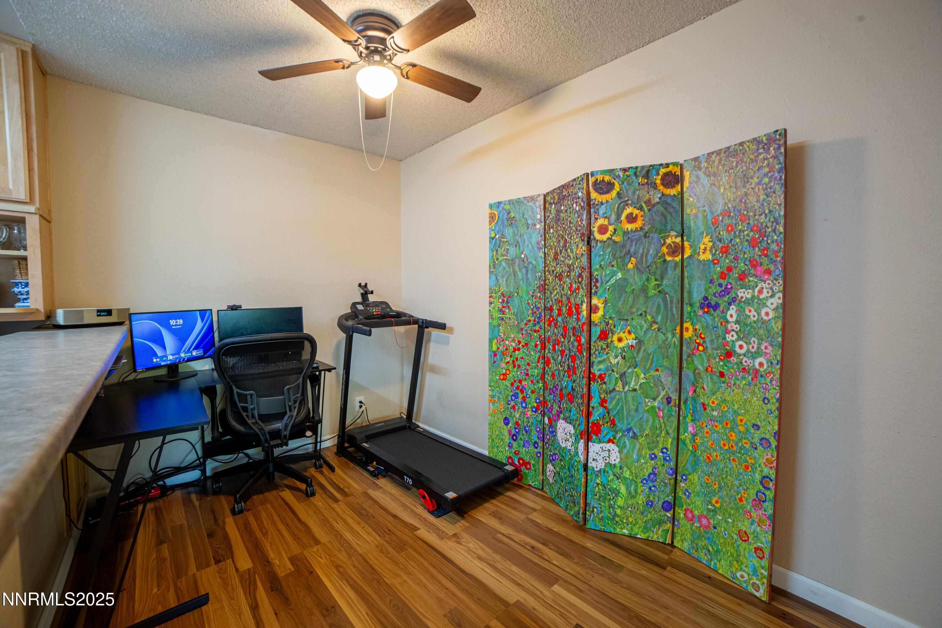 2700 Plumas Street, Unit 112 Reno, NV 89509 - Photo 7 of 17 a room with musical instruments