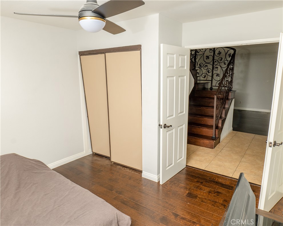 2831 Carma Court Riverside, CA 92503 - Photo 6 of 20 a view of a livingroom with wooden floor