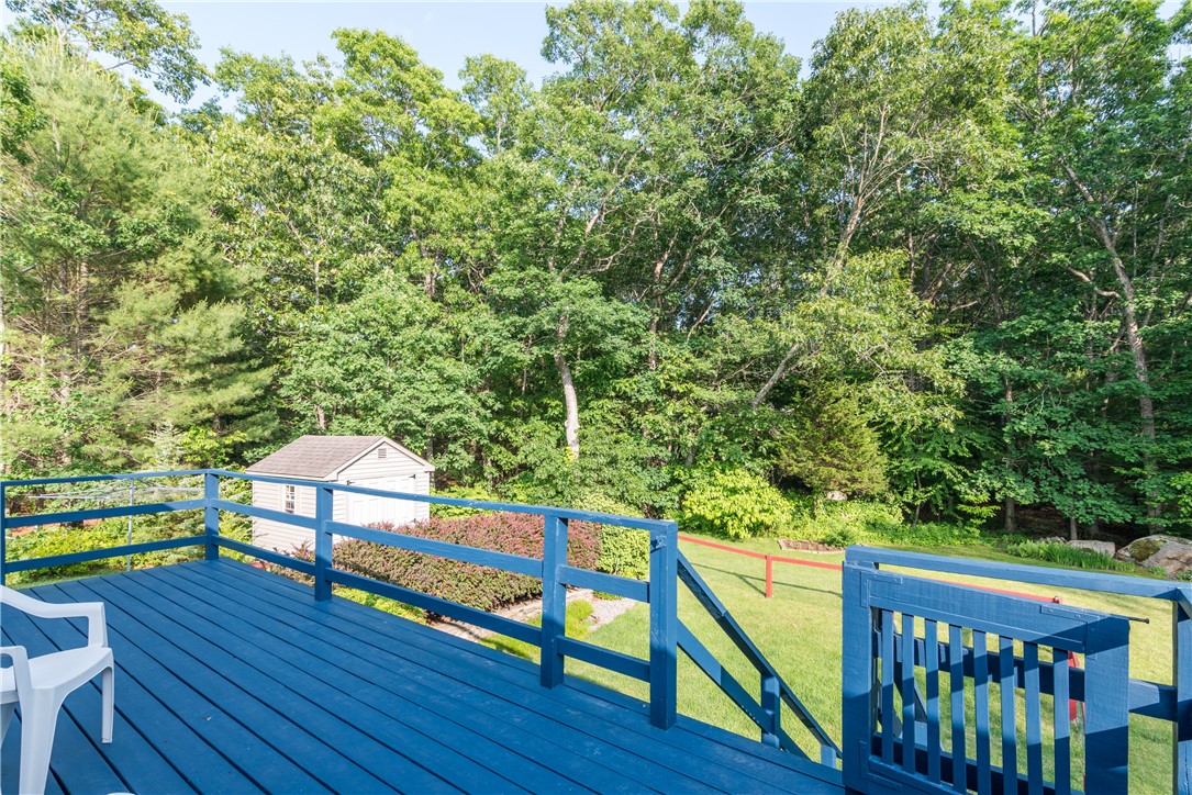 20 Watchaug Lane Charlestown, RI 02813 - Photo 27 of 42
