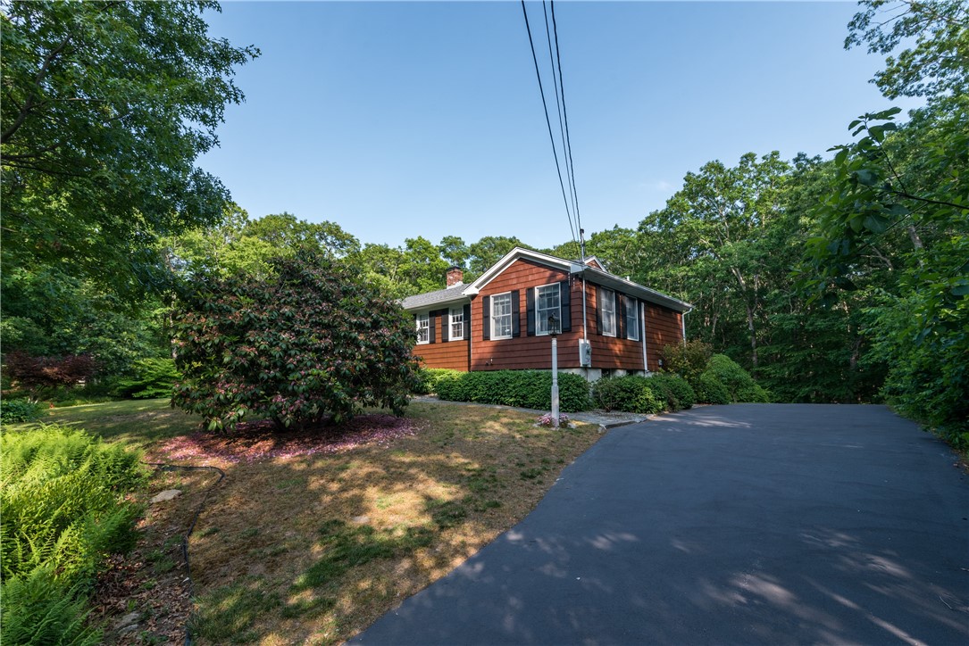 20 Watchaug Lane Charlestown, RI 02813 - Photo 3 of 42