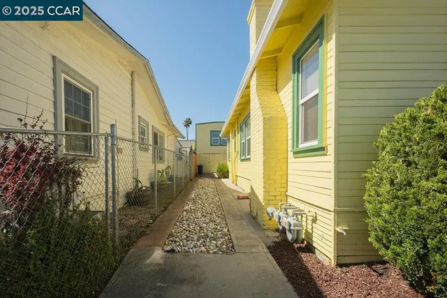 $587,999 | 2007 57th Avenue, Oakland, CA 94621