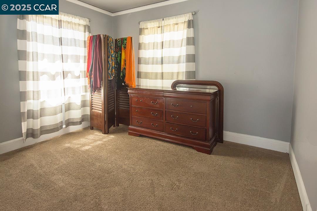 2007 57th Avenue Oakland, CA 94621 - Photo 10 of 33