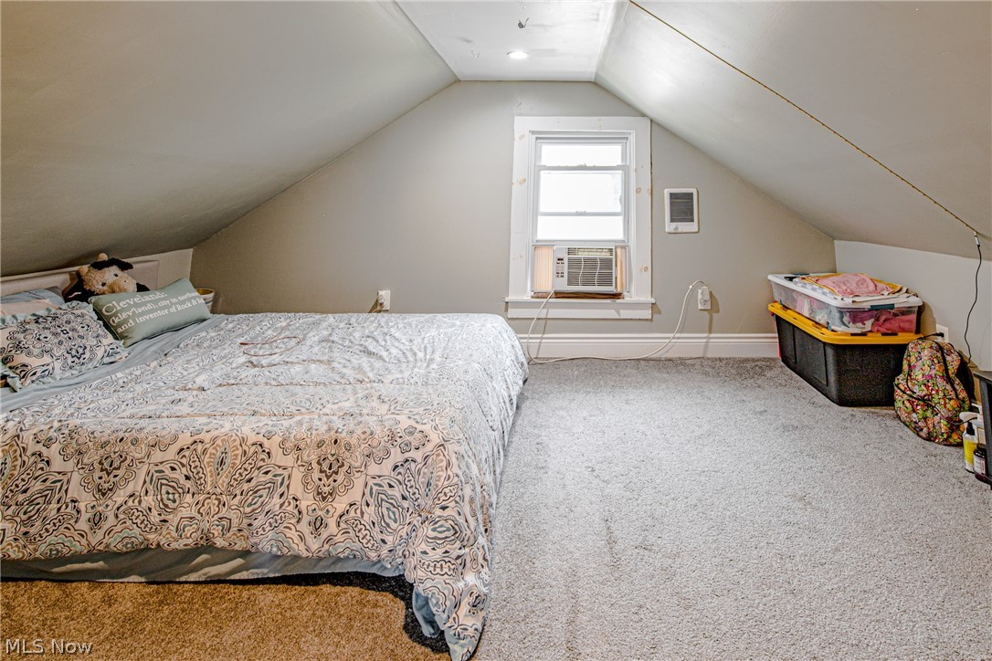 3295 East Overlook Road Cleveland Heights, OH 44118 - Photo 17 of 21