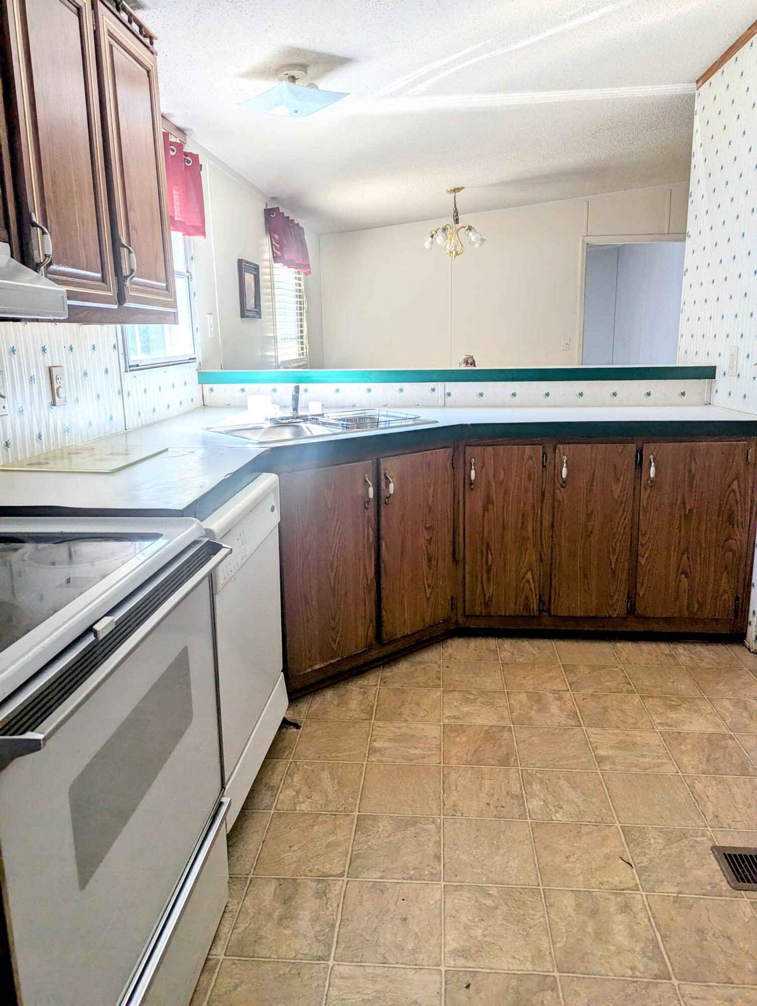 18 Moores Ferry Road Salt Lick, KY 40371 - Photo 8 of 24 1000007921