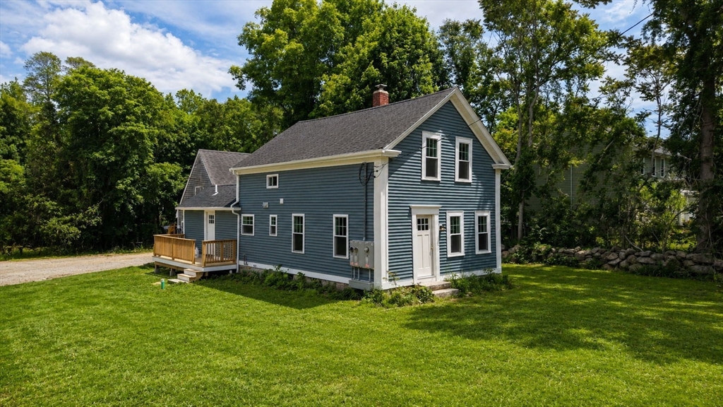 267 Bakerville Road Dartmouth, MA 02748 - Photo 2 of 29