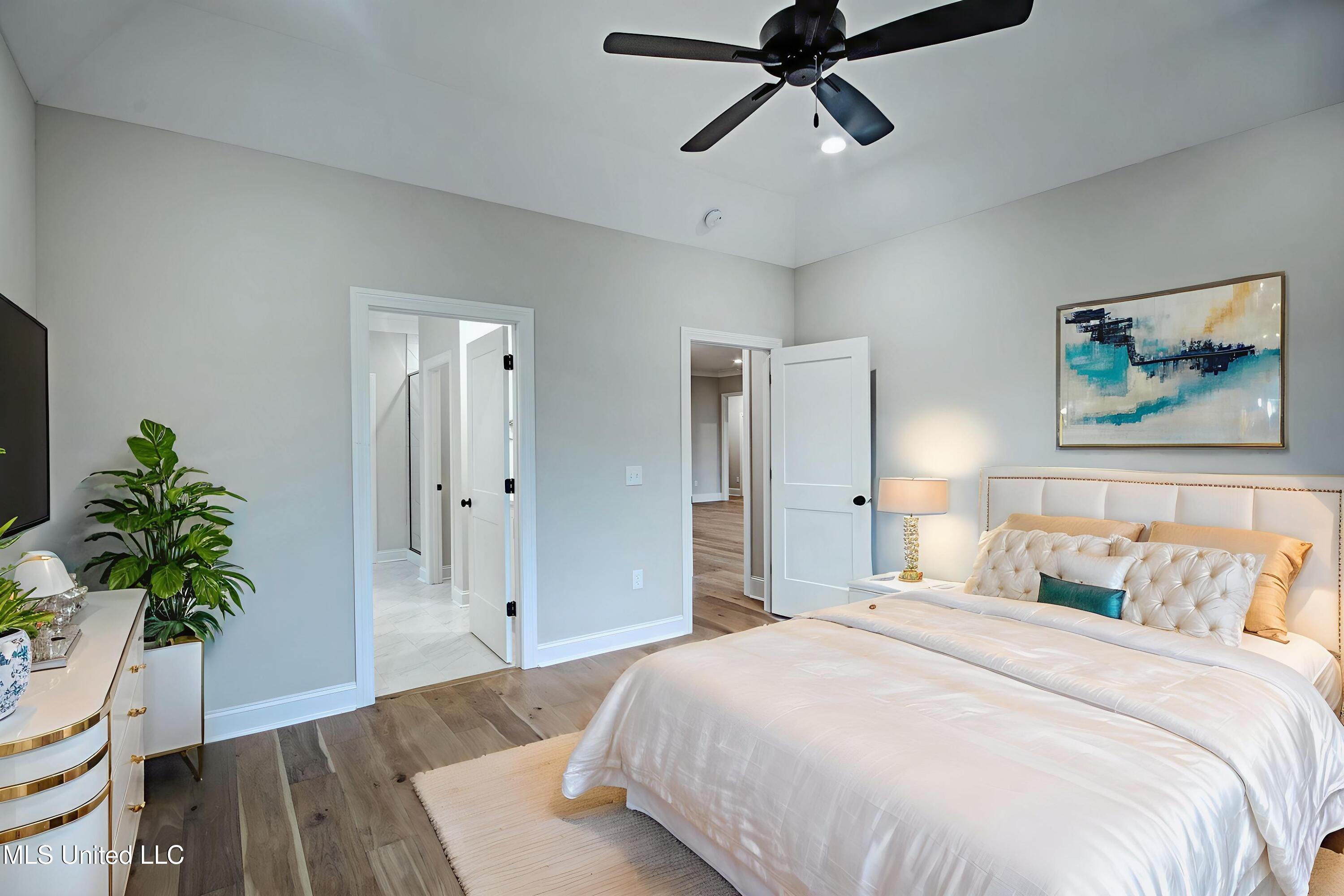 117 Southern Oak Way Canton, MS 39046 - Photo 19 of 24 IMGP1467_8_9 - Bedroom - Luxury - 1