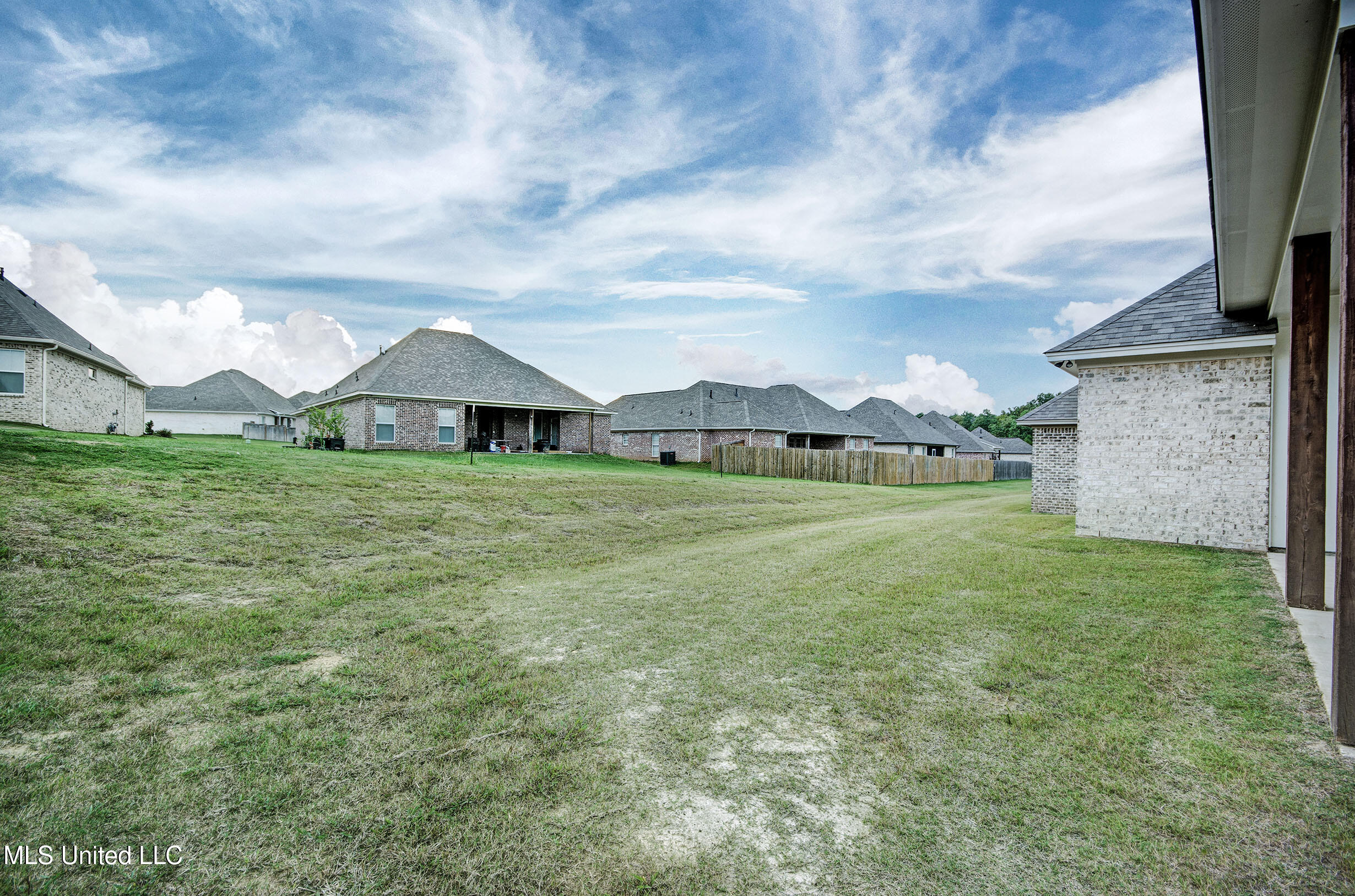 117 Southern Oak Way Canton, MS 39046 - Photo 6 of 24 IMGP1425_6_7