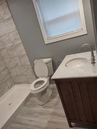 $389,000 | 108 West Barrow Street, Dayton, TX 77535