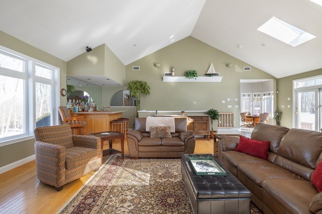 10 Purgatory Road Sutton, MA 01590 - Photo 17 of 42