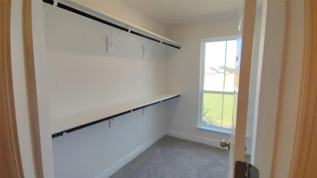 $360,900 | 16 Keystone Court, Angleton, TX 77515