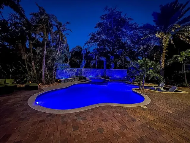 $2,399,000 | 2861 Roehampton Close, Tarpon Springs, FL 34688