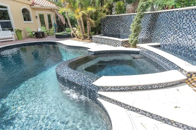 $2,470,000 | 2861 Roehampton Close, Tarpon Springs, FL 34688