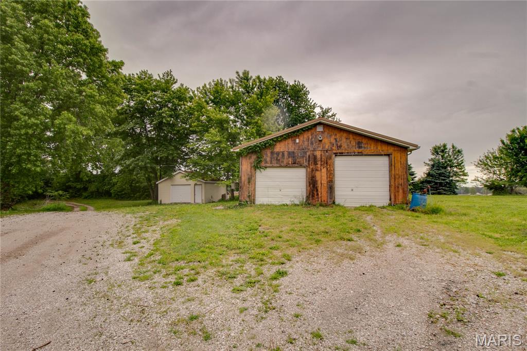 12678 Catholic Springs Road Bunker Hill, IL 62014 - Photo 41 of 43