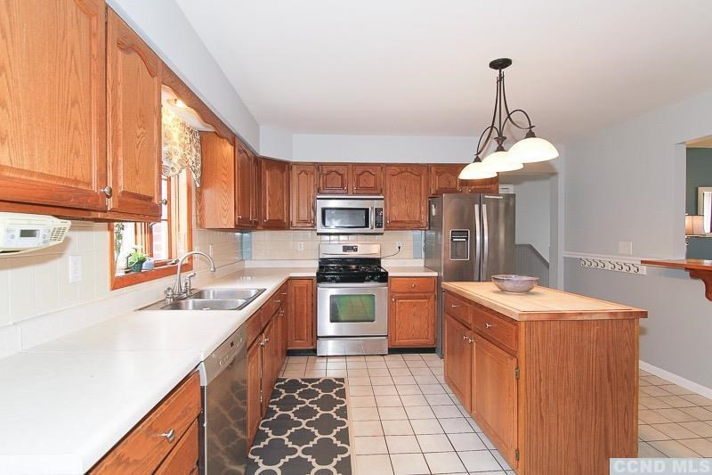 1369 Old Post Road Kinderhook, NY 12184 - Photo 4 of 10 Photo 4
