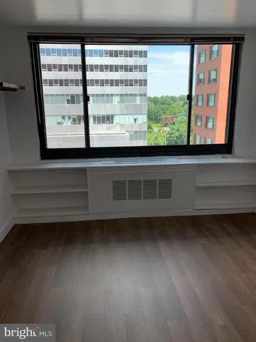 $1,800 | 1021 Arlington Boulevard, Unit 609, Arlington, VA 22209