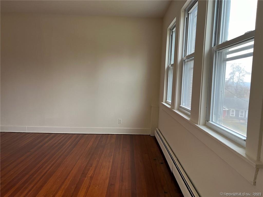 85 Prospect Hill Road, Unit 6 New Milford, CT 06776 - Photo 6 of 10 Living Room