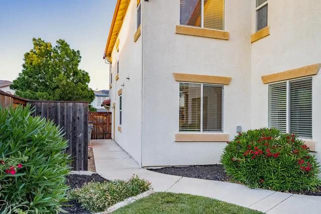 $950,000 | 34761 Mallard Street, Woodland, CA 95695