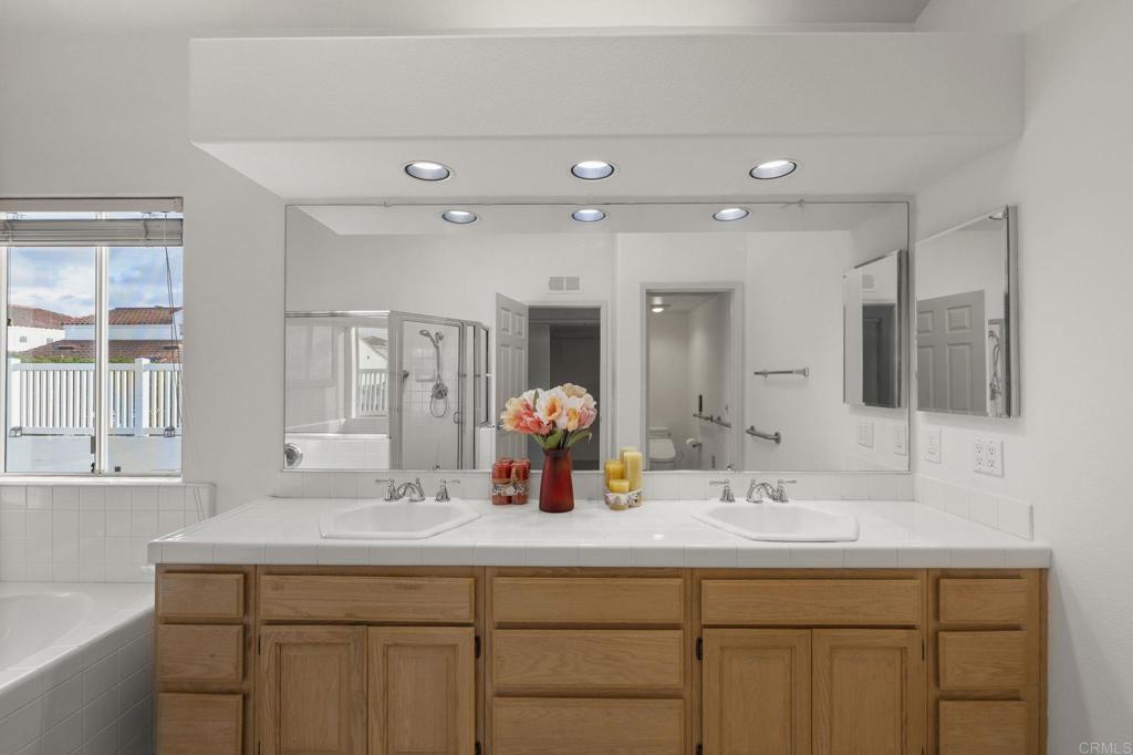 4969 Lamia Way Oceanside, CA 92056 - Photo 26 of 69