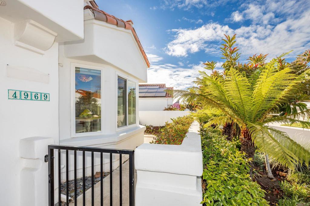 4969 Lamia Way Oceanside, CA 92056 - Photo 4 of 69