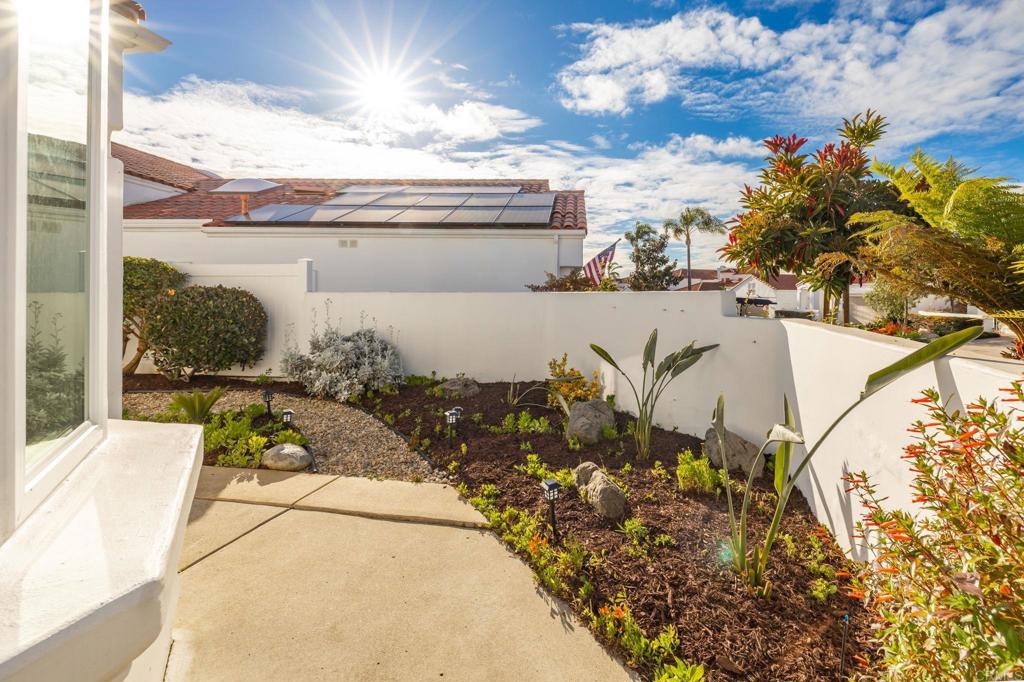 4969 Lamia Way Oceanside, CA 92056 - Photo 5 of 69