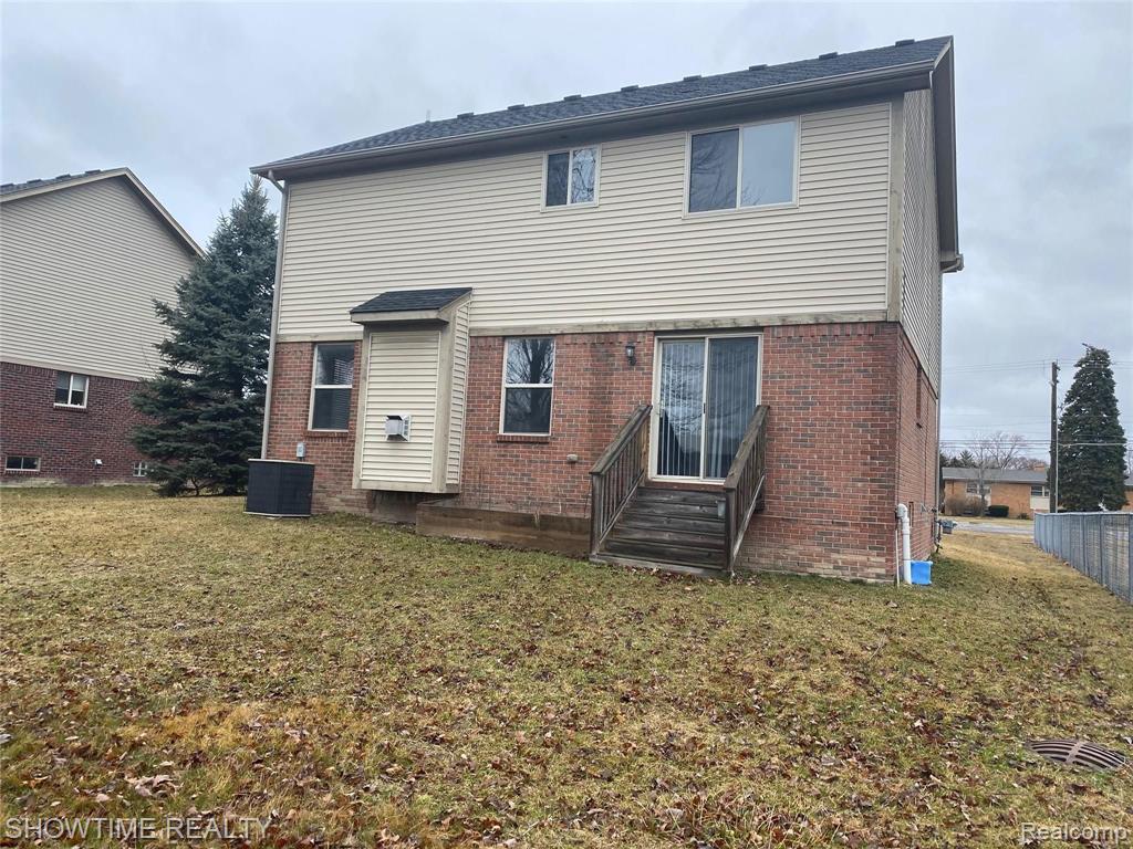 12224 19 Mile Road Sterling Heights, MI 48313 - Photo 5 of 37