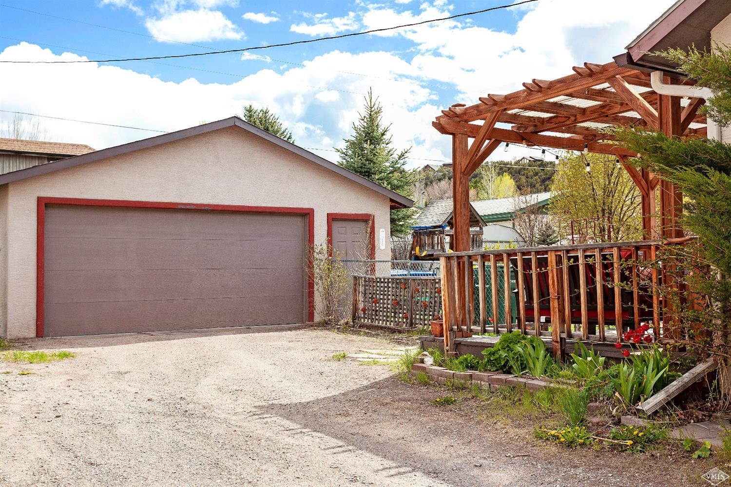 113 Spring Circle Gypsum, CO 81637 - Photo 13 of 20 Additional Photo