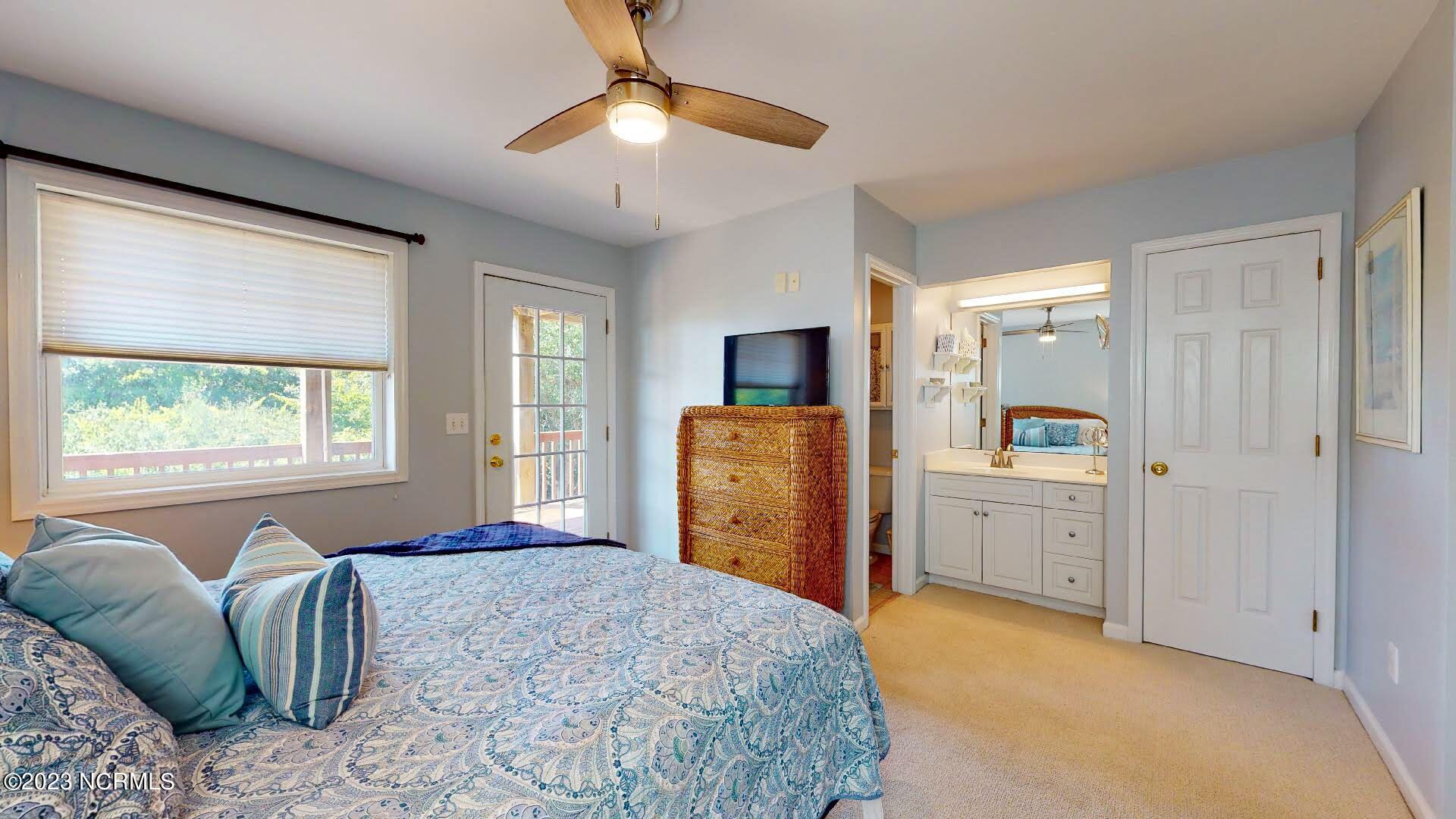 64 E Ridge Surf City, NC 28445 - Photo 37 of 61 64-N-R - Int (70)