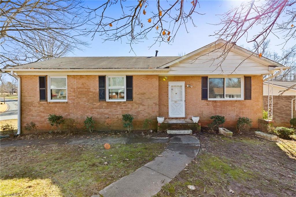 3921 Whitfield Road Winston-Salem, NC 27105 - Photo 1 of 25 Gallery Image 1
