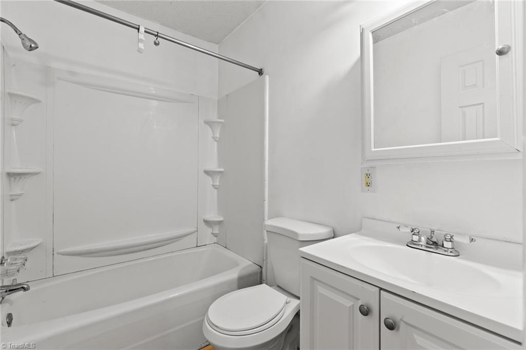 3921 Whitfield Road Winston-Salem, NC 27105 - Photo 17 of 25 Gallery Image 17