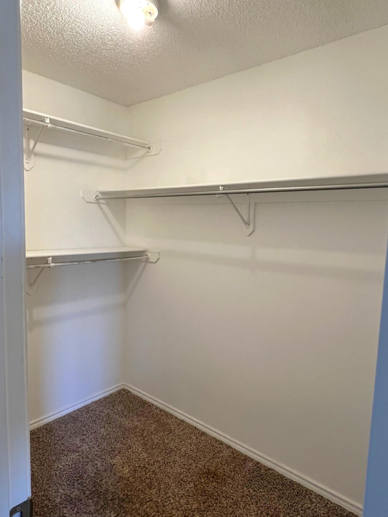 6526 91st Street Lubbock, TX 79424 - Photo 6 of 13 4