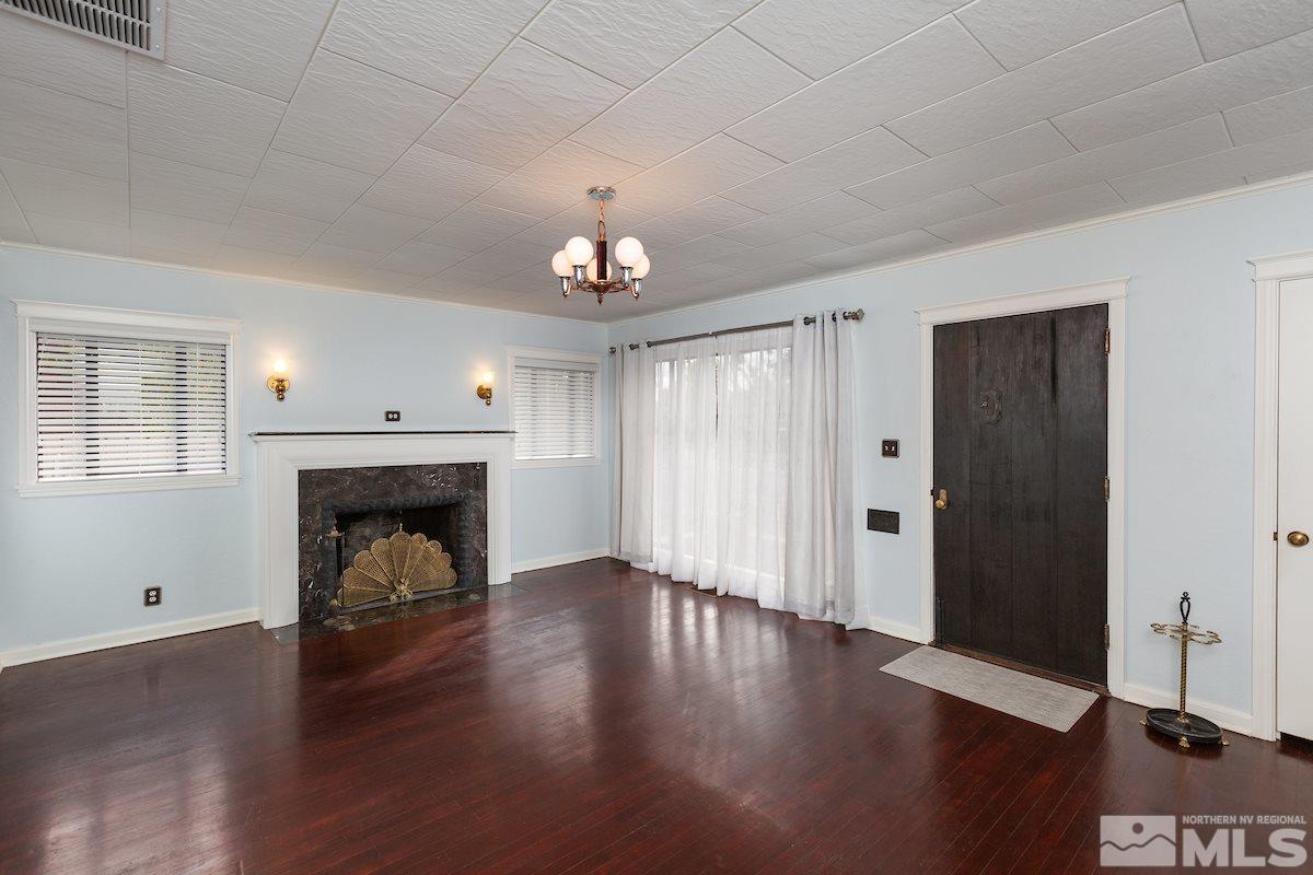 211 West Arroyo Street Reno, NV 89509 - Photo 8 of 25 Photo 8