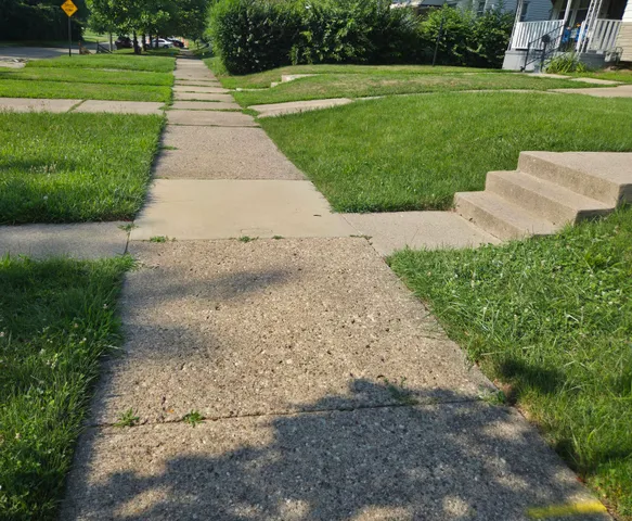 $57,900 | 8236 Trinity Street, Detroit, MI 48228