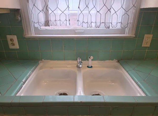 $57,900 | 8236 Trinity Street, Detroit, MI 48228