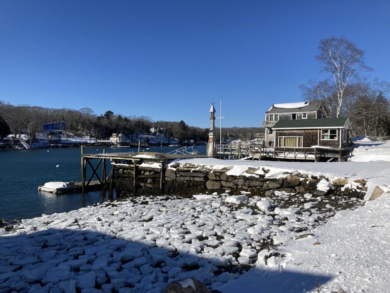 133 Samoset Trail Boothbay, ME 04544 - Photo 4 of 11 133 Samoset 1