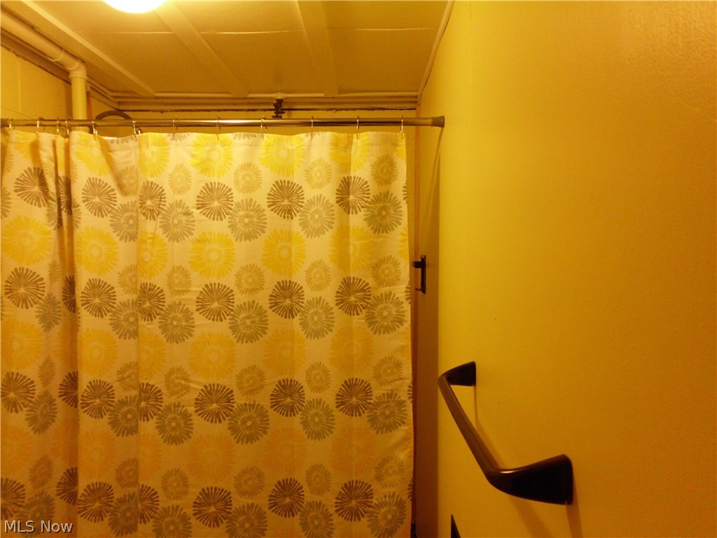 2823 Linwood Road Akron, OH 44312 - Photo 20 of 25