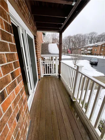 $1,900 | 395 Mendon Road, Unit D5, North Smithfield, RI 02896