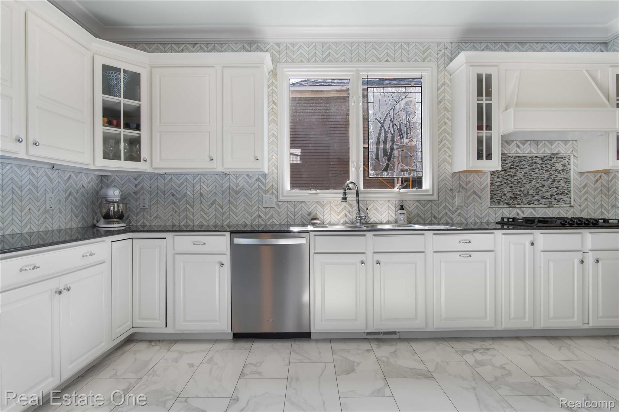 329 Griggs Street Rochester, MI 48307 - Photo 26 of 52 DSC00181-Edit.jpg