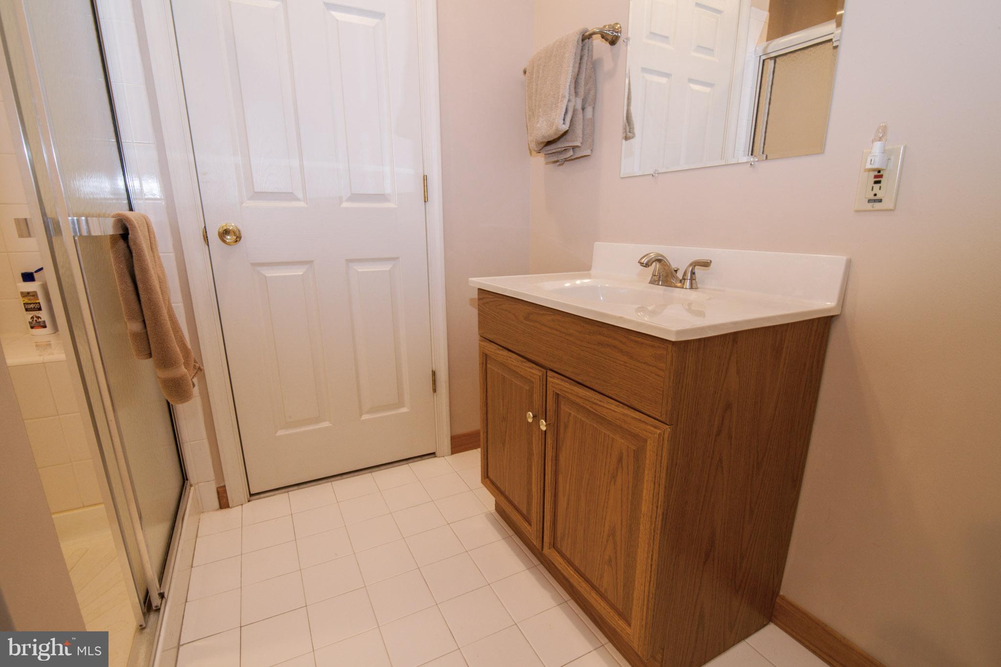 498 Stratford Road Fallston, MD 21047 - Photo 23 of 27 Bath