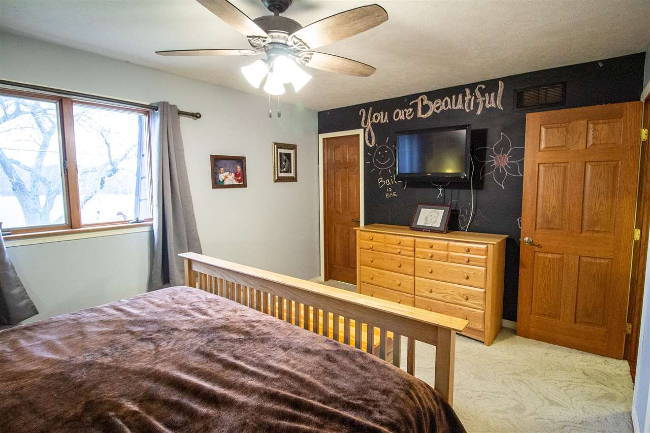 15210 Bueche Road Chesaning, MI 48616 - Photo 24 of 49 50069037-23.JPG