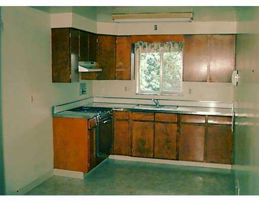 6841 Ridgevue Drive Pittsburgh, PA 15236 - Photo 2 of 3 Gallery Image 2