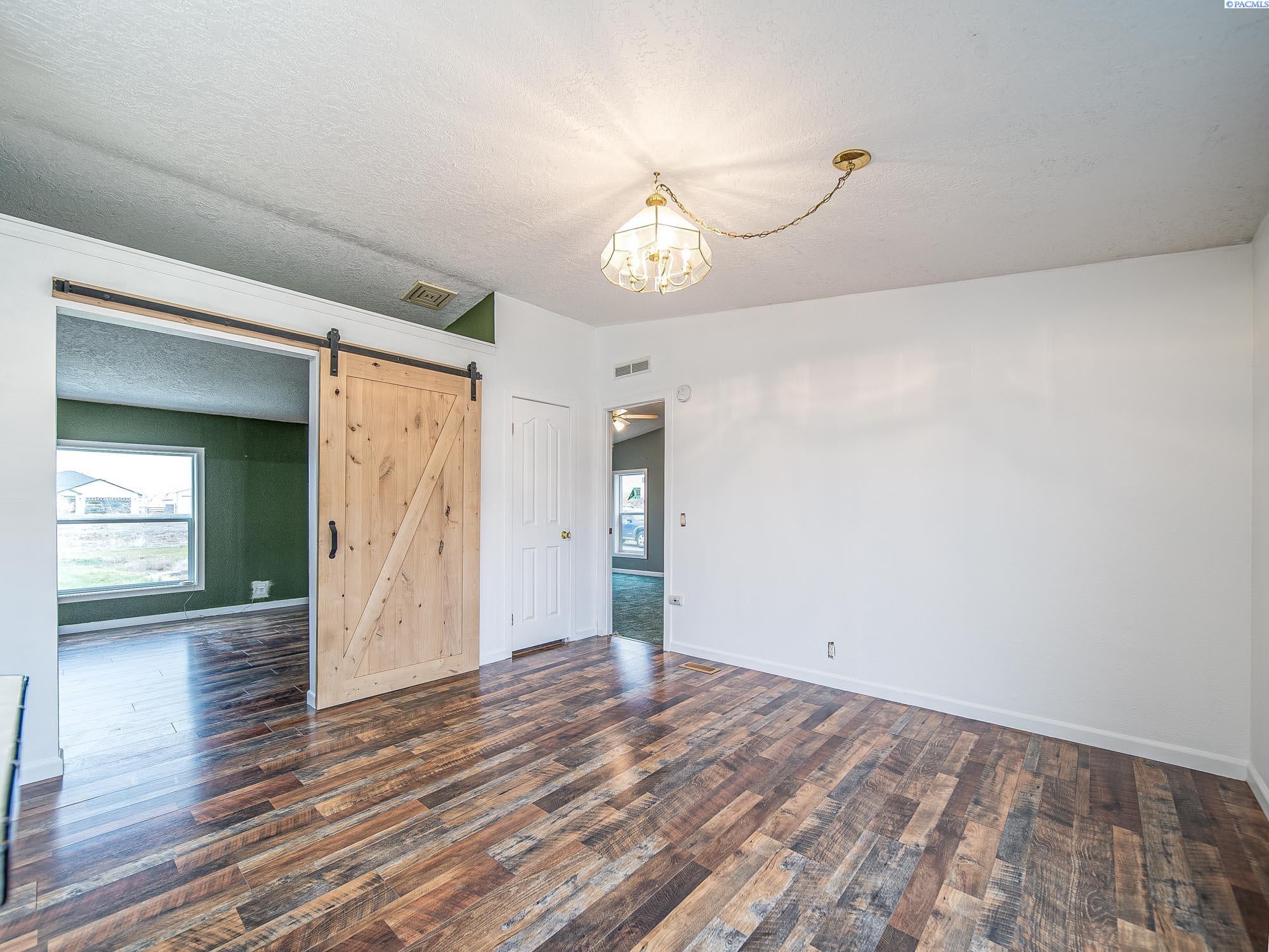 28003 East Ruppert Road Benton City, WA 99320 - Photo 12 of 37 Gallery Image 12