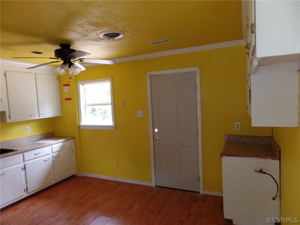 2215 Cullen Road Richmond, VA 23224 - Photo 8 of 43 Gallery Image 8