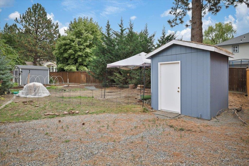 4524 East Woodglen Road Mead, WA 99021 - Photo 45 of 48 Gallery Image 45