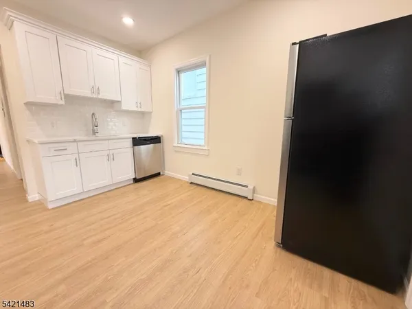 $2,900 | 356 Carnegie Place, Unit 1, Union, NJ 07088