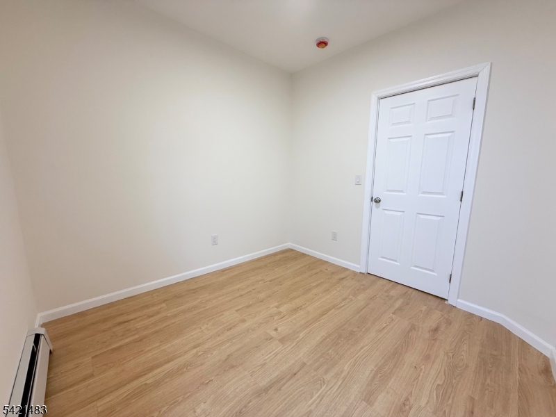 356 Carnegie Place, Unit 1 Union, NJ 07088 - Photo 5 of 10 a view of an empty room