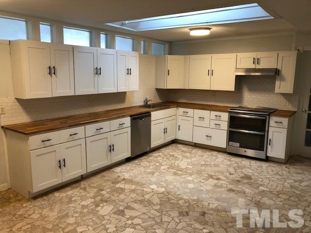 1213 Kingston Ridge Road Cary, NC 27511 - Photo 8 of 28 Gallery Image 8