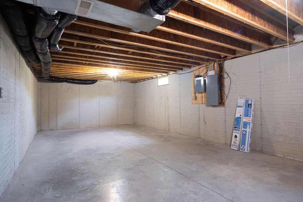 7880 Lancaster-Circleville Road Southwest Lancaster, OH 43130 - Photo 27 of 49 Lower Level